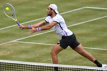 Matteo Berrettini Beats Dan Evans Queens Club Andrey Rublev Halle Open