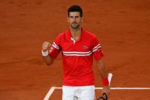 French Open 2021 Djokovic Sets Up Nadal Semifinal With Win Over Berrettini