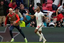 Euro 2020 England 2 0 Germany Kane Off The Mark As Sterling Strikes Again