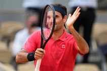 Roger Federer Needs 4 Tight Sets To Reach French Open S 4th Round
