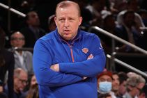 New York Knicks Tom Thibodeau Nba Coach Of The Year