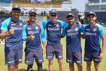 India Vs Sri Lanka 3rd Odi Shikhar Dhawan Elects To Bat As 5 Players Make Debut 6 Changes For Tour