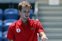 Tokyo Olympics I Can Finish The Match But I Can Die Medvedev Struggles With Heat