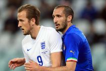 Giorgio Chiellini Harry Kane Italy England Euro 2020 Final