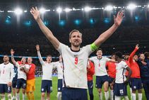 Harry Kane Equals Gary Lineker England Record As Three Lions Reach Euro 2020 Final