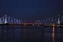 Tokyo 2020 Kolkata S Iconic Howrah Bridge Lit Up In Olympic Colours To Cheer On Indian Athletes