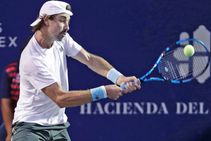 Jordan Thompson Topples Ivo Karlovic In Los Cabos