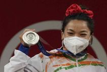 Mirabai Chanu Dedicates Tokyo Olympics Silver Medal To Country Recollects Mother S Sacrifices