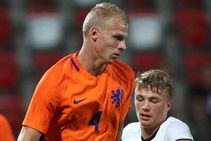 Bakker Completes Leverkusen Switch From Psg