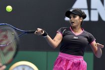 Dubai Tennis Championships Sania Hradecka Pair Reach Doubles Semis As Seeds Crash In Singles