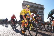 Tour De France Pogacar Crowned As Cavendish Misses Out On Beating Merckx Record