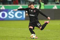 Isl Transfer Watch Fc Goa Sign Spanish Striker Airam Cabrera