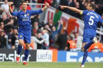 Ronaldo Social Media Reaction Ferdinand Van Der Sar Fernandes Lingard