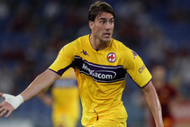 Fiorentina Boss No Problem Tottenham Man City Inter Target Vlahovic