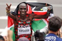 Tokyo Olympics Kipchoge Retains In Dominant Style And Delivers Message Of Inspiration