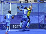 Tokyo 2020 Prime Minister Narendra Modi Lauds Manpreet Reid And Co