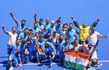Heros Welcome For Members Of Indian Hockey Teams In Odisha
