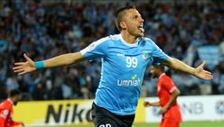 Isl Transfer Watch Chennaiyin Fc Sign Lukasz Gikiewicz