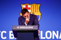 Lionel Messi Leaves Barcelona Im Not Ready For This