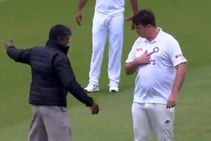England Vs India Pitch Invader Wearing India Test Jersey Walks Casually Raises Security Concern