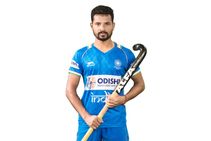 Hockey India Congratulates Veteran Defender Birendra Lakra On An Illustrious Career