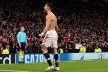 Manchester United 2 1 Villarreal Ronaldo Strikes In Final Seconds In Another Comeback Win