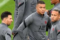 Pochettino Confirms Psg Could Unleash Messi Neymar And Mbappe On Club Brugge