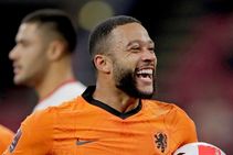 Netherlands Turkey World Cup Qualifier Memphis Depay Scores Hat Trick