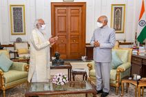 Tokyo Paralympics President Kovind Pm Modi Congratulate Silver Winning High Jumper Praveen