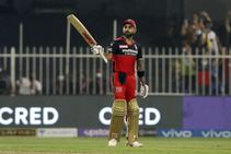 Ipl 2021 Virat Kohli Completes 10000 T20 Runs Becomes First Indian To Scale Mount 10k