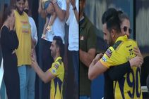 Ipl 2021 Chennai Super Kings Pacer Deepak Chahar Proposes To His Girlfriend Live On Camera Watch