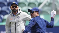 Icc T20 World Cup 2021 Kohli Sees Dhoni S Presence As A Confidence Booster