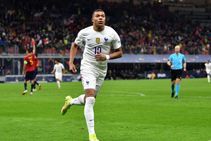 Spain 1 2 France Benzema And Mbappe Secure Les Bleus Nations League Triumph