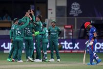 Babar Azam Asif Ali Help Pakistan Score Hat Trick Of Wins To At20 World Cup Babar Azam Asif Ali H