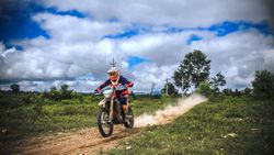 Rally De Hampi Rajendra Aishwarya Reign Supreme