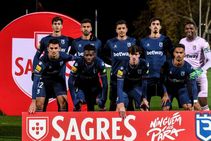 Nine Players Goalkeeper Outfield 7 0 Down At Half Time Belenenses Sad Forfeit Farcical Benfica Game