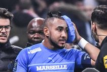 Lyon V Marseille Abandoned Payet Hit By Bottle Lfp