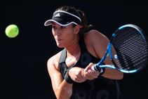 Wta Finals Garbine Muguruza Overpowers Paula Badosa