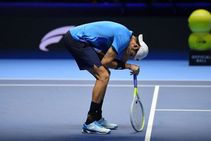 Matteo Berrettini Retires Atp Finals Alexander Zverev Wins