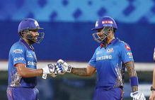 Mumbai Indians Retained Released Players List Mi Retain Rohit Bumrah Pollard Sky Let Go Hardik