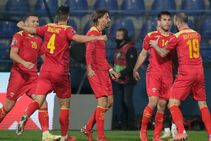 Netherlands Draw 2 2 Montenegro World Cup Qualifting