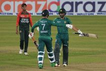 Pakistan Rallies From 24 4 To Beat Bangladesh In 1st T20i Hasan Ali Shines