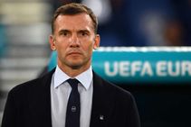 Shevchenko Named Genoa Coach Mourinho Roma Await In First Game
