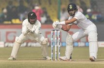 India Vs New Zealand 1st Test Day 4 Session 2 Report Iyer Fifty Swells Hosts Lead To 