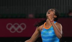 Indonesia Open 2021 Pv Sindhu Satwiksairaj Rankireddy Chirag Shetty Enter Semifinals
