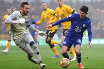 Premier League Wolves 0 0 Chelsea Stalemate Sees Blues Fall Further Off The Pace