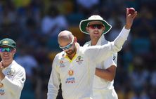 Nathan Lyon Takes 400th Test Wicket 3rd Australian Bowler To Achieve The Feat