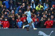 Raheem Sterling Penalty Manchester City Beat Wolves After Raul Jimenez Red Card