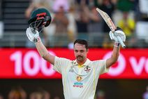 Ashes Travis Head Hundred Warner 94 Give Australia Edge Over England At Gabba On Day 