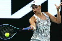 Australian Open Barty Moves Into Final Fairy Tale Remains Alive Melbourne